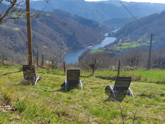 Point de vue - Gîte - Sophie et Denis 48 et 47 ans vivre autrement Campouriez