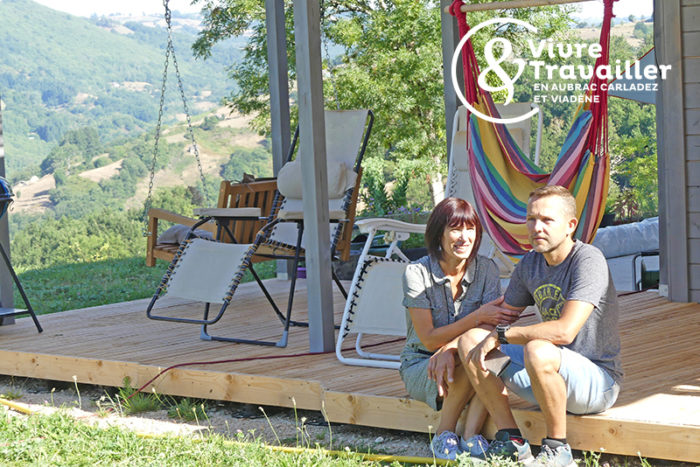 Sophie et Denis 48 et 47 ans vivre autrement CampouriezSophie et Denis 48 et 47 ans vivre autrement Campouriez Vivre & Travailler en Aubrac Carladez Viadène
