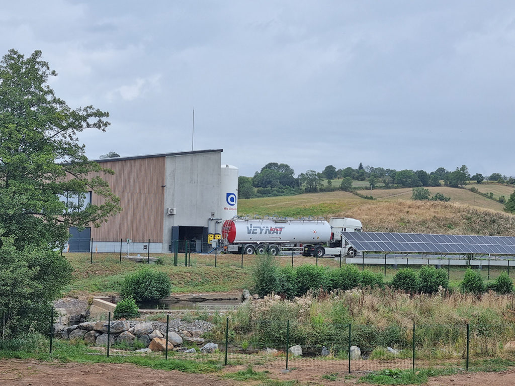 camion citerne eau usine traitement therondels approvisionnement eau laguiole carladez aveyron