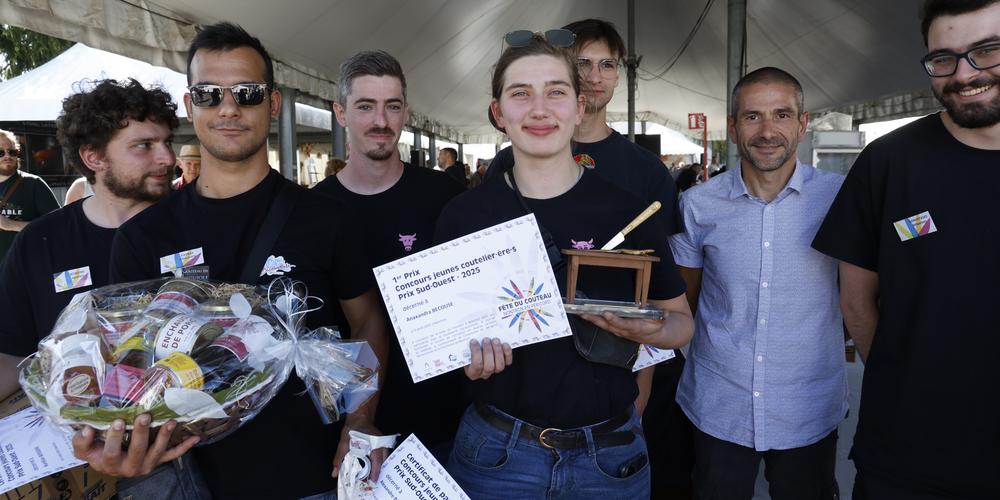 CAP coutellerie Laguiole à la Fête du Couteau de Nontron - Anaxandra Becouse gagne le concours
