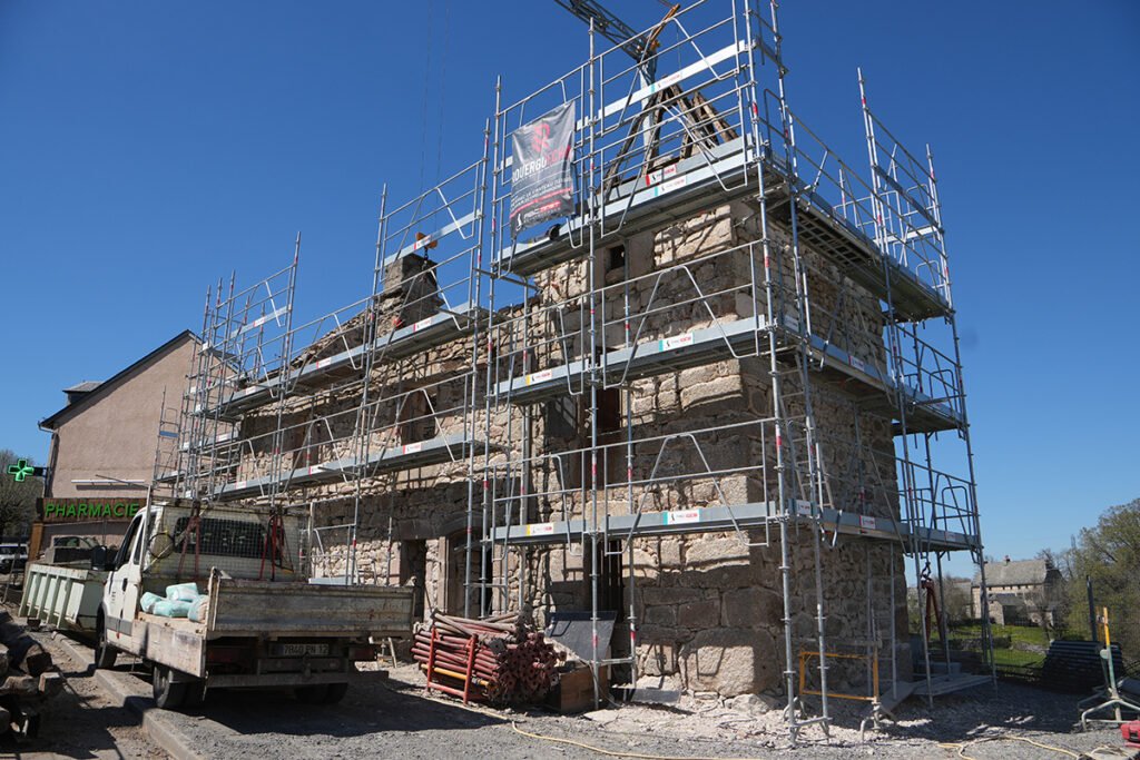 Avril 2026 : photo du chantier de réhabilitation rénovation Maison Guitard Argences-en-Aubrac