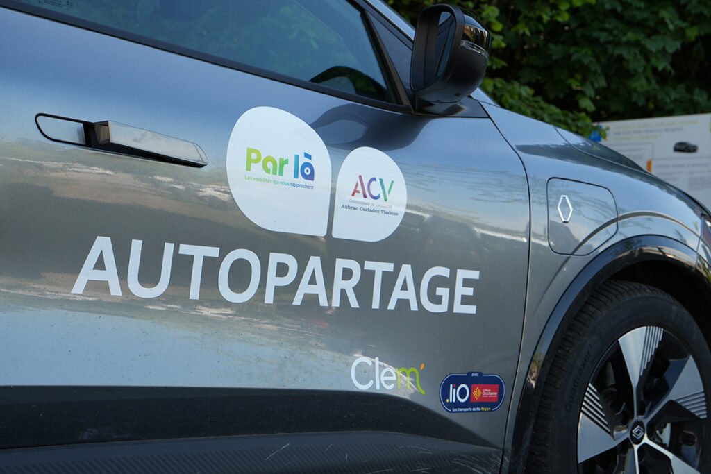 zoom véhicule autopartage