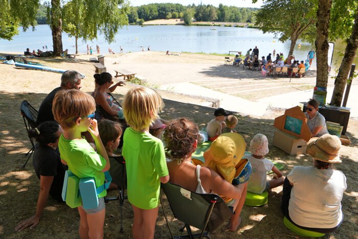 23 juillet 2026 : animation médiathèque viadène au lac de saint-gervais saint-symphorien-de-thénières haikus coloriages kamishibais lectures